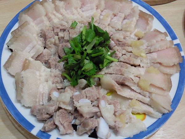 蒜泥白肉.jpg