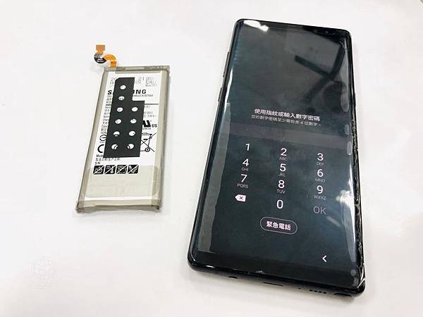 三星NOTE8電池更換.jpg