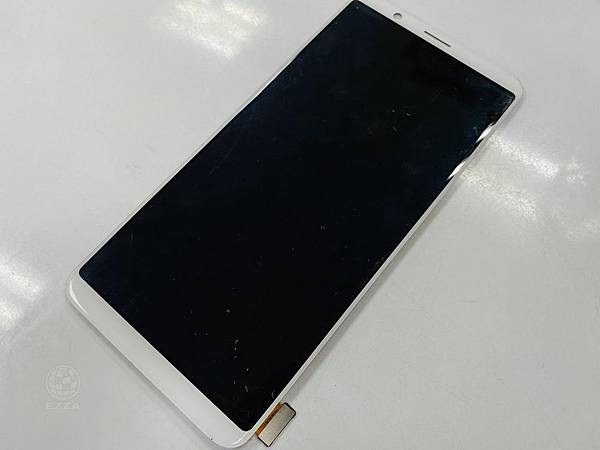 OPPO R11S液晶破裂.jpg