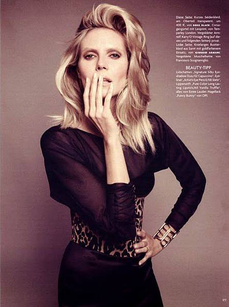 13.heidi-klum-vogue-germany-june09-la-confidential-4-521x700.jpg