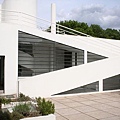 4.800px-Villa_Savoye_rampes.jpg