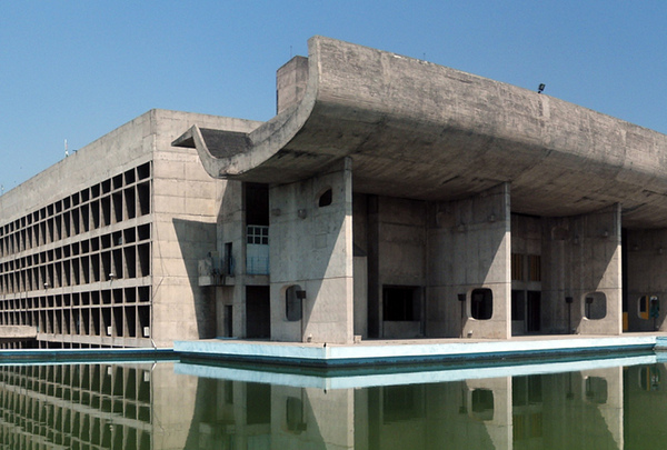 2.800PX-~2.jpg 印度昌迪加爾議會大廈Chandigarh_Punjab Legislative Assembly/柯比意 Le Corbusier