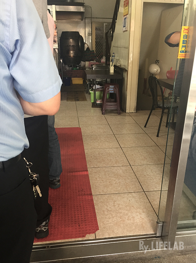 IMG_3402.jpg IMG_3402.jpg