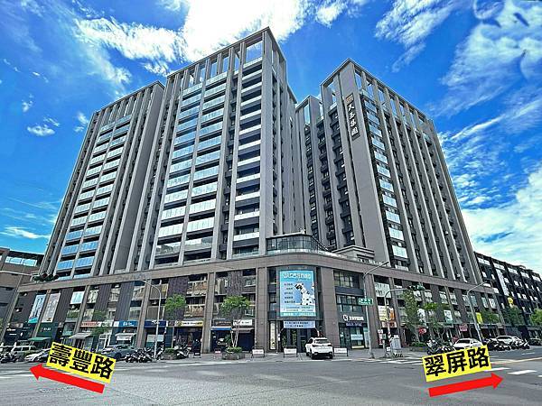 賀成交｜楠梓區｜楠梓科技園區站｜大河漾｜正兩房車位｜專約 賴