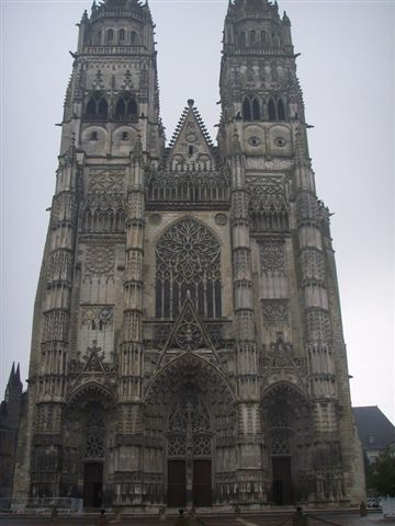 聖加迪昂教堂- 3 Cathedrale St-Gatien.JPG