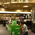 070927-MOLESKINE & 我方同仁  備展中~