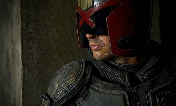 Dredd_Movie_Wallpaper