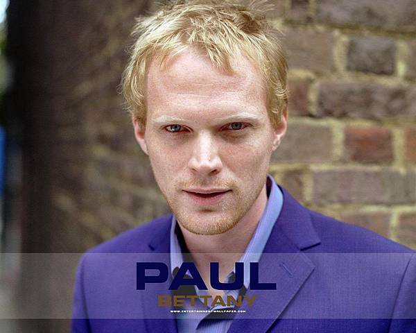 Paul Bettany