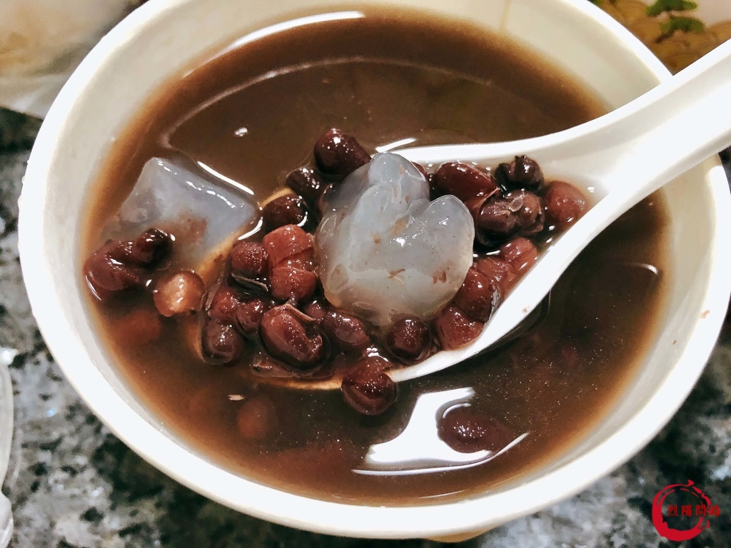 IMG_5501.JPG 花蓮美食 阿嬤的甜品 阿嬤的仙草舖 豆花 紅豆湯 湯圓 菜單