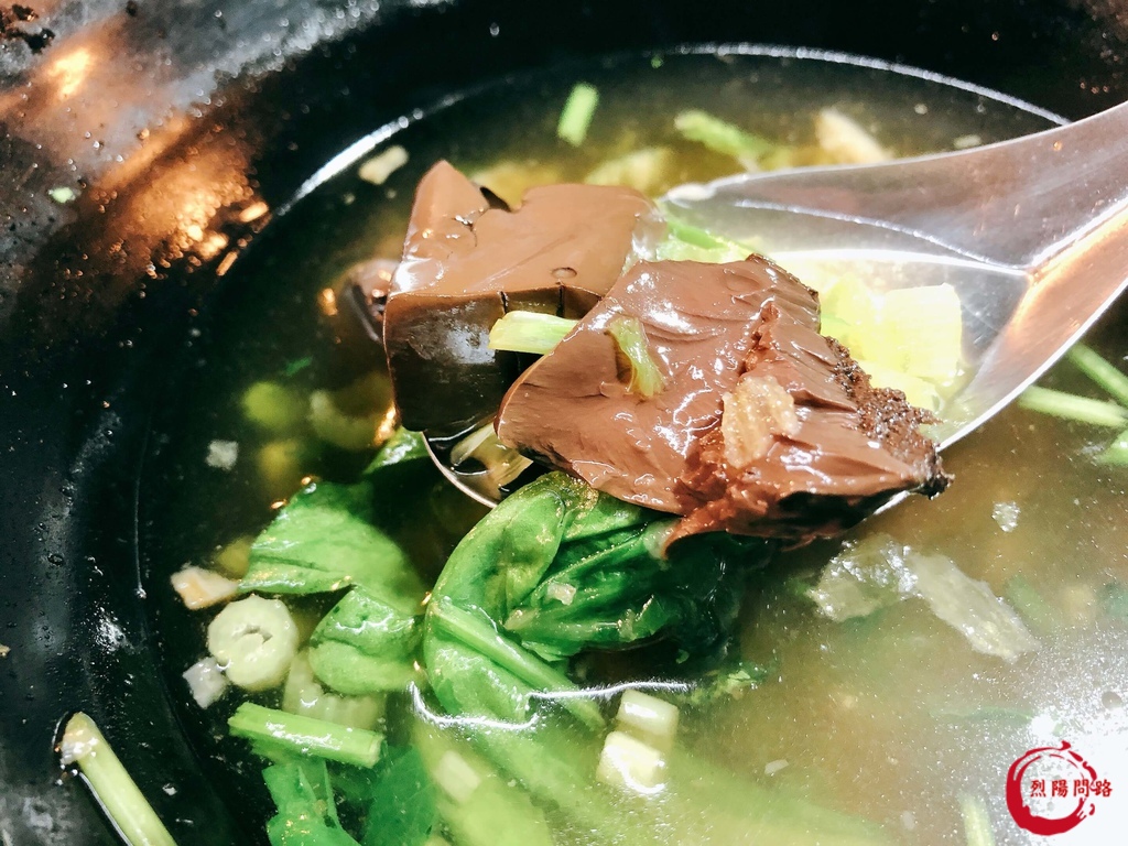 花蓮美食 吳家古早味 三角鹹湯圓 草地油飯 豬血湯 四神湯 菜單