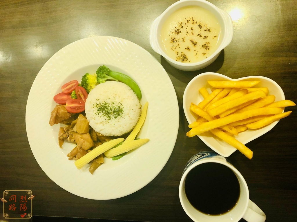 萌達義士廚房新菜色 菜單 近南埔加油站 烈陽問路 (14).jpg 萌達義士廚房新菜色 菜單 近南埔加油站 烈陽問路 (14).jpg