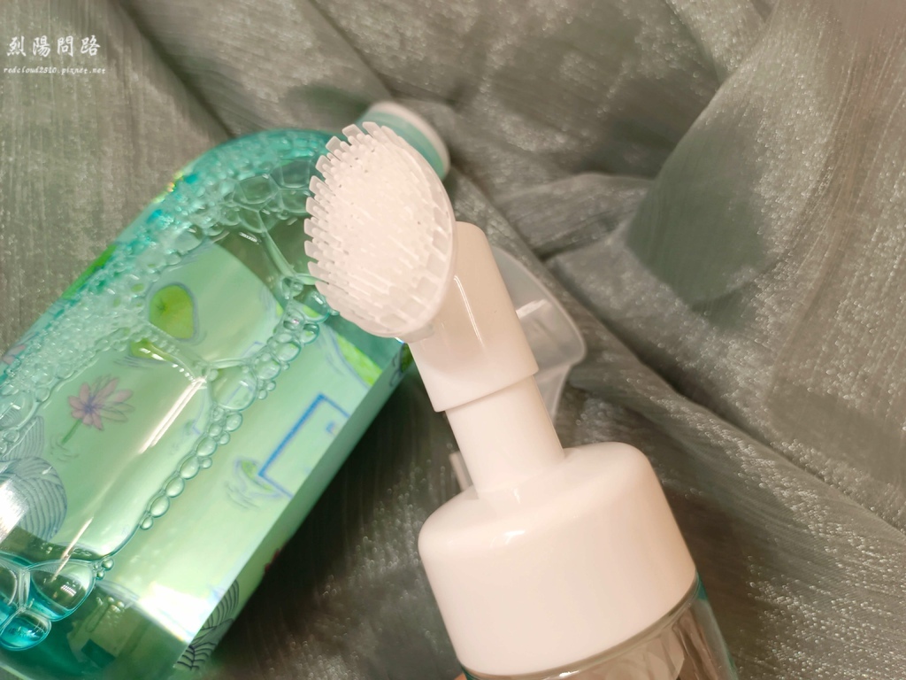 蕾舒翠純淨潔顏蜜 洗面乳推薦 植萃保養 肌膚保養 烈陽問路 (2).jpg 蕾舒翠純淨潔顏蜜 洗面乳推薦 植萃保養 肌膚保養 烈陽問路 (2).jpg