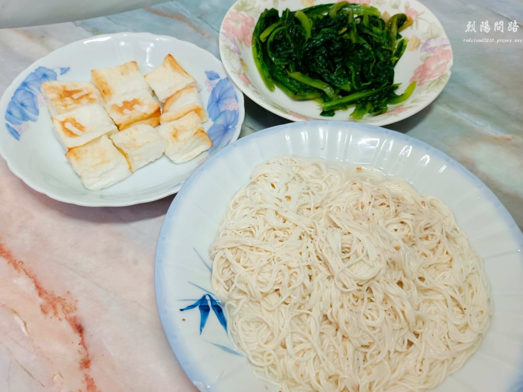 宅配美食推薦 唐吉訶德 豆腐麵 鱈寶 火鍋料 團購美食 烈陽問路 (28).jpg 宅配美食推薦 唐吉訶德 豆腐麵 鱈寶 火鍋料 團購美食 烈陽問路 (28).jpg