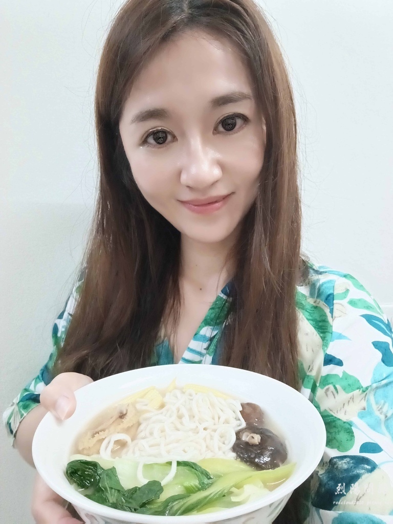 宅配美食 友面子 極品鮑魚雞湯麵 烈陽問路 團購美食 (20).jpg