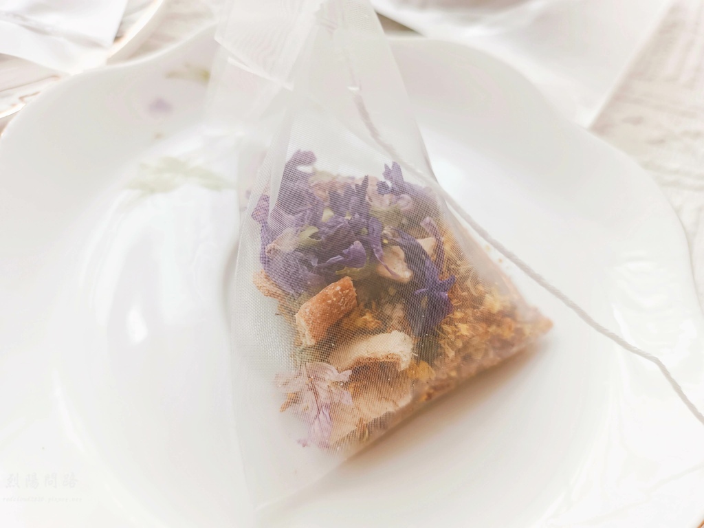 荷貴妃 花草茶 亮妍茶 療癒茶 烈陽問路 (4).jpg 荷貴妃 花草茶 亮妍茶 療癒茶 烈陽問路 (4).jpg