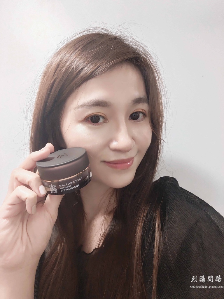 DakiniDéesse 明眸璀璨晚安凍膜 保養品推薦 烈陽問路 (4).jpg DakiniDéesse 明眸璀璨晚安凍膜 保養品推薦 烈陽問路 (4).jpg