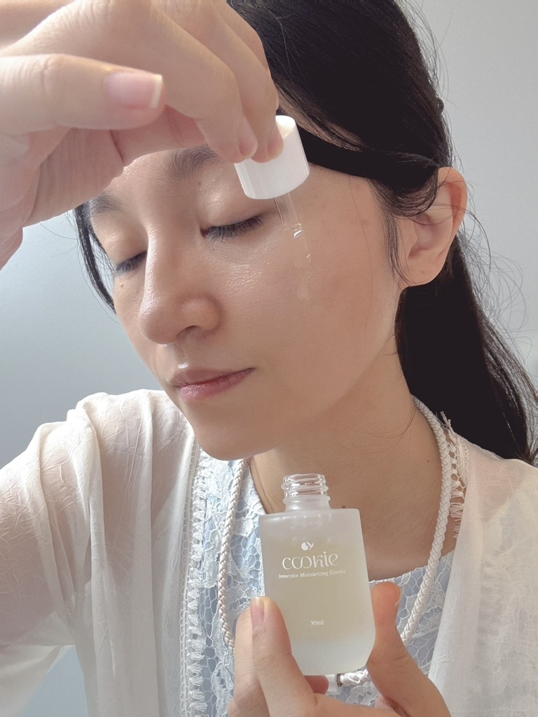 cookie澄淨保濕精華液 (11).jpg