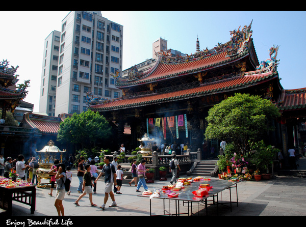 龍山寺