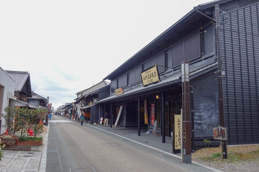 DSC02009.jpg DSC02009.jpg