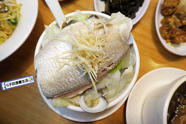 中和美食 雙月食品社 雞湯多到料滿出來 雞湯超補 華人養生雞湯第一品牌 月子餐點首選 台北米其林推薦餐廳 G子的漫畫生活 中和美食 雙月食品社 雞湯多到料滿出來 雞湯超補 華人養生雞湯第一品牌 月子餐點首選 台北米其林推薦餐廳 G子的漫畫生活