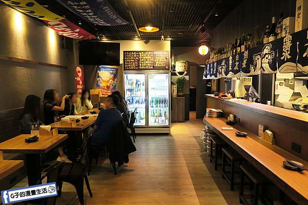 永和弄爹串燒居酒屋 飲んで飲んで串燒居酒屋 永和半夜也吃的到生魚片握壽司 毛毛蟲捲壽司喔 日式料理 永和弄爹串燒居酒屋 飲んで飲んで串燒居酒屋 永和半夜也吃的到生魚片握壽司 毛毛蟲捲壽司喔 日式料理