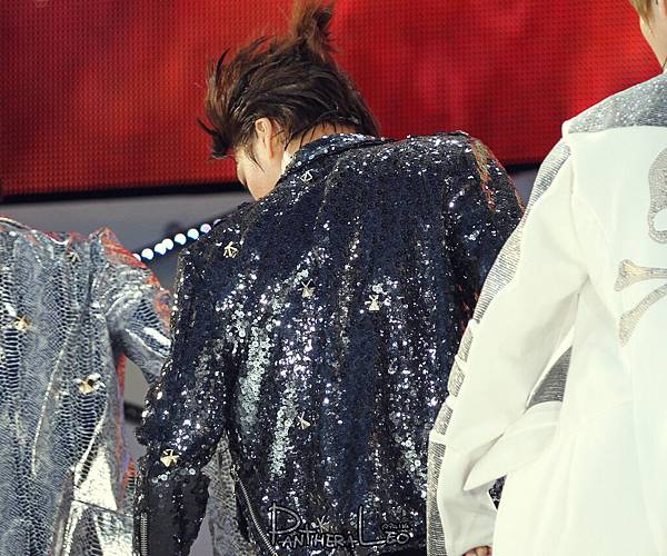 a5fea182gw1dtu02de38nj