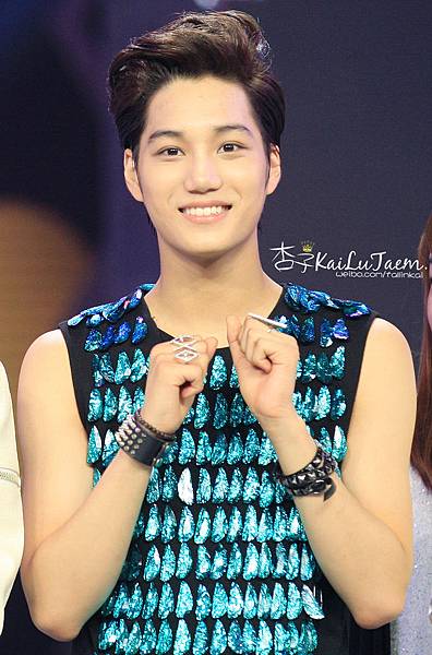 69e91bf3gw1dum9czsg9hj