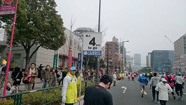 106-剩下4km(開始有安慰人的標示牌了)