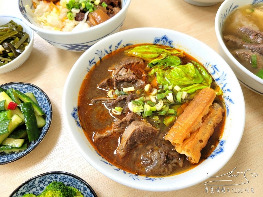 牛香原汁牛肉麵 永和牛肉麵推薦 頂溪美食 豆漿紅茶免費喝 專業噗嚨共MISO吃走 (14).jpg