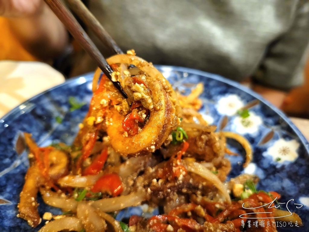 炭吉郎居酒屋 板橋居酒屋推薦 板橋平價居酒屋 深夜食堂 超好吃 專業噗嚨共MISO吃走 (18).jpg