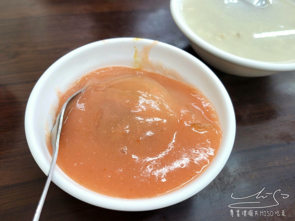 鶯桃肉圓 桃園美食 桃園中正路美食 桃園銅板小吃 專業噗嚨共MISO 走 (7).jpg