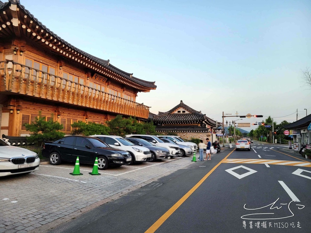 皇南館韓屋民宿 慶州韓屋住宿推薦Hwangnamguan Hanok Village %26; Hotel 專業噗嚨共MISO吃走 (2).jpg