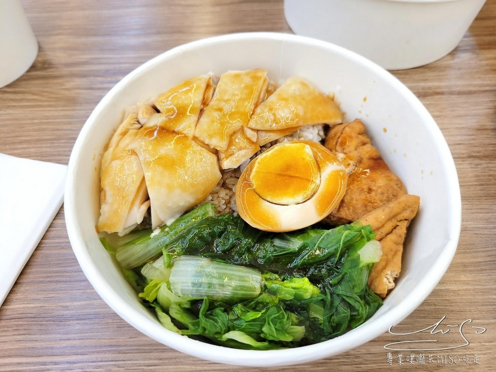 景新雞肉飯專門店  中和雞肉飯 永和雞肉飯 中永和美食 興南夜市美食 專業噗嚨共MISO吃走 (5).jpg