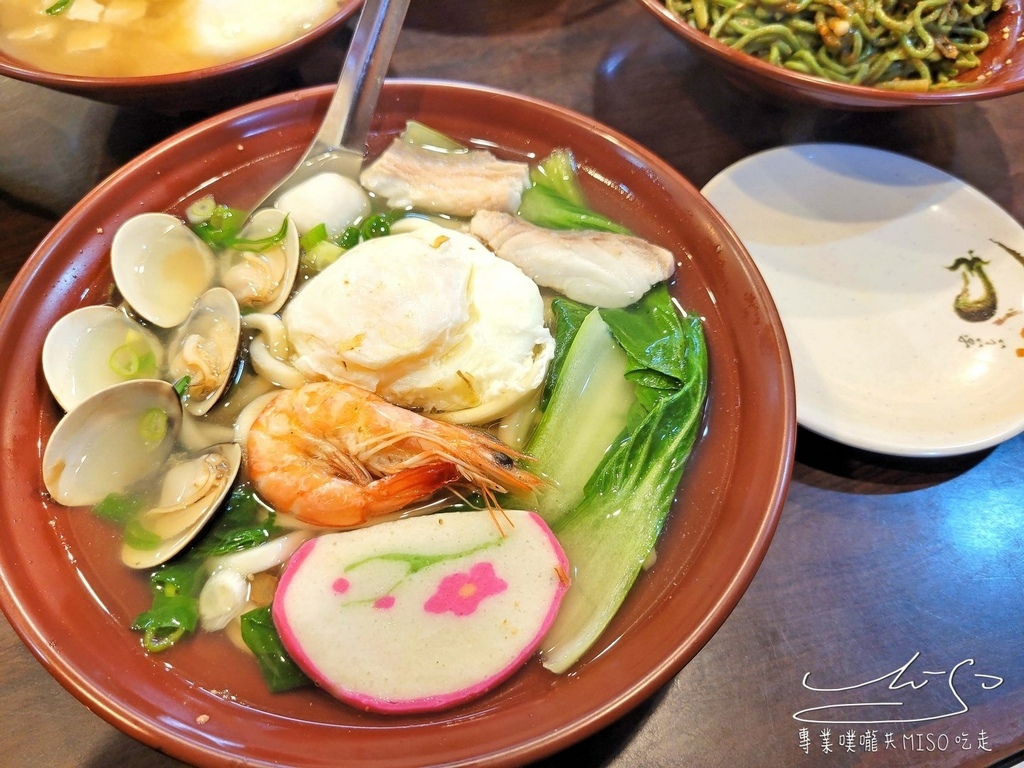 何家大碗公涼麵 善導寺美食 台北車站美食 台北涼麵 專業噗嚨共MISO吃走 (17).jpg