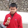 冰淇淋小弟的童年會不會有陰影？