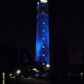 晚上的藍色鐘塔