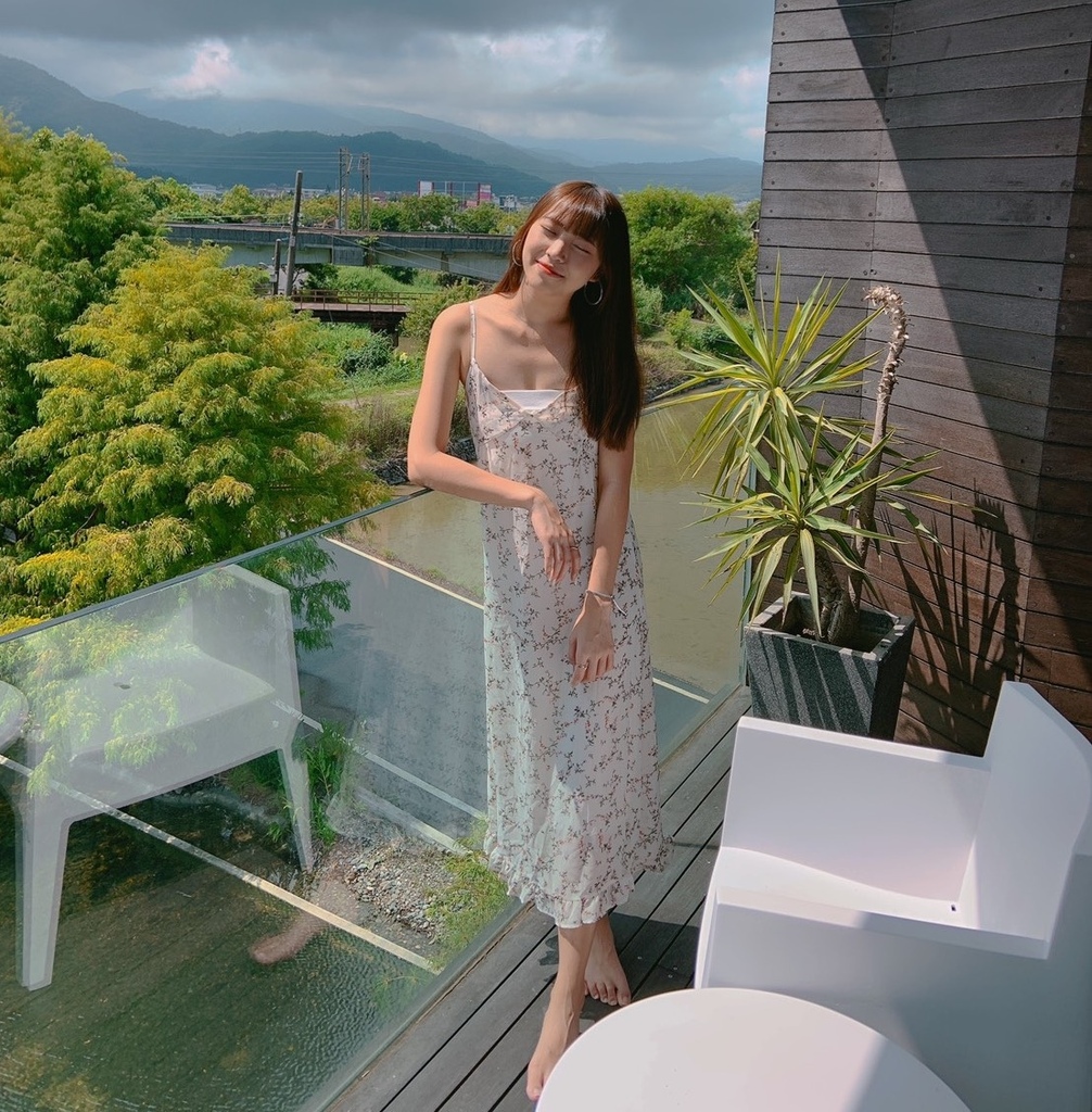 陽台.jpg 陽台.jpg