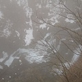 IMG_0445大霧籠罩的華嚴瀑布.JPG
