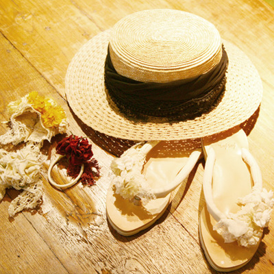 hatgirl3.jpg hatgirl3.jpg