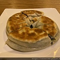 他的外皮非常酥脆不硬，好吃！