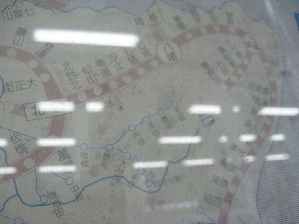 內湖、深坑、雙溪和石碇以前都是有鐵路的