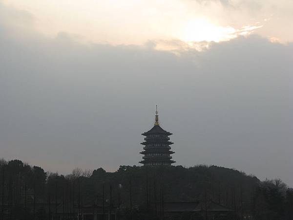 雷峰塔夕照