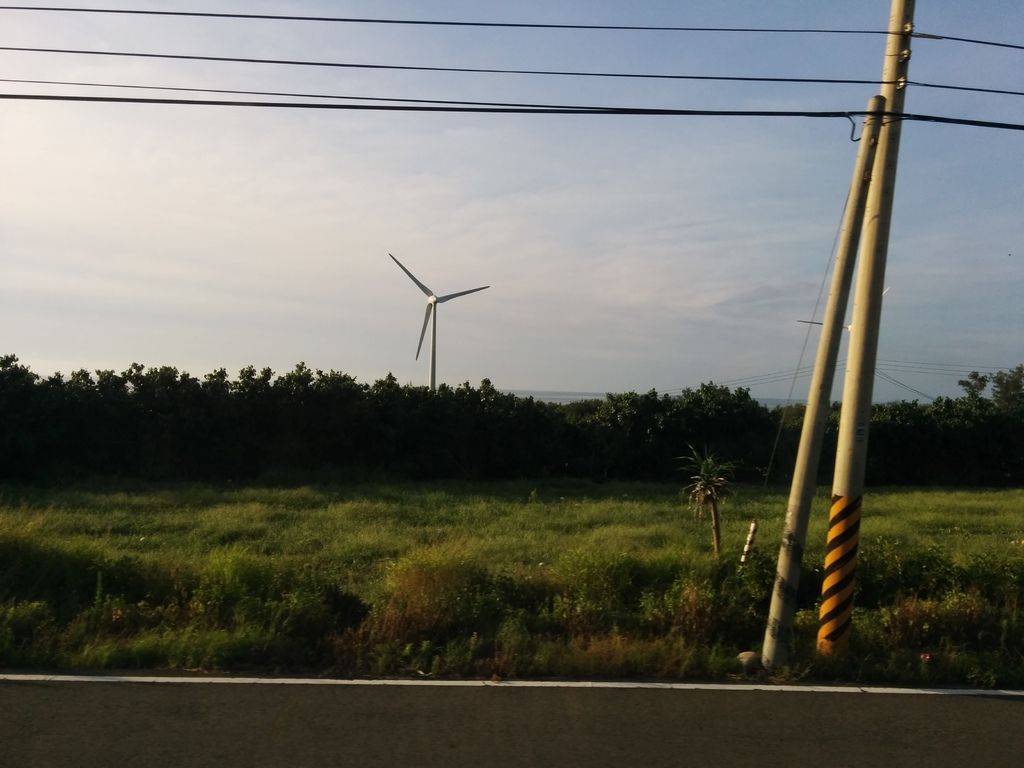 新埔往大山區間車窗外景色