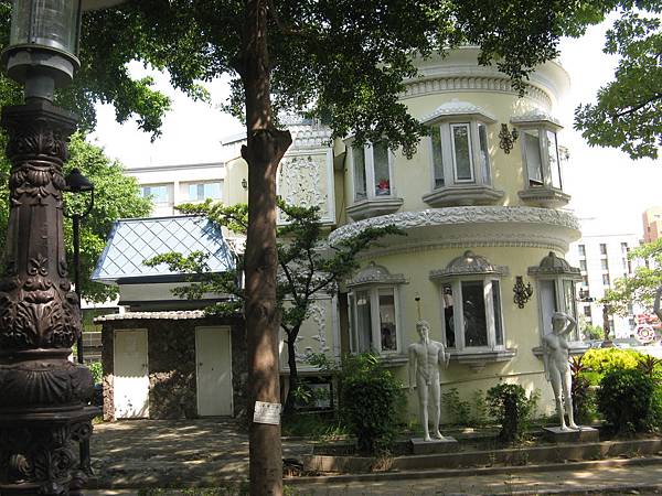 迷路中得到的風景。 #台南市移民署 #tainan