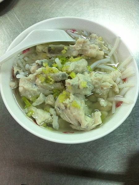 虱目魚肚漿米粉