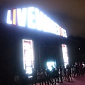 Live Warehouse 排隊人潮