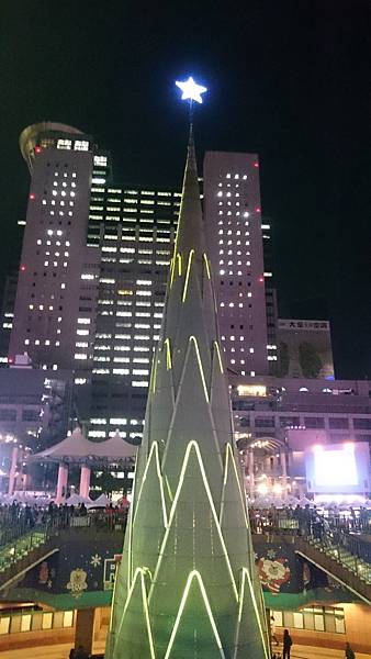 20151201 Xmas Tree #6: 新北市歡樂耶誕城