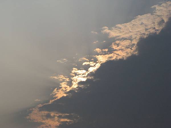 浮雲遮日