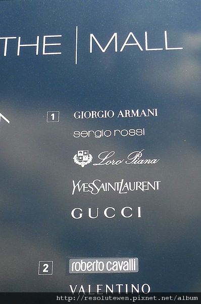 DAY 6 Gucci outlet28.JPG