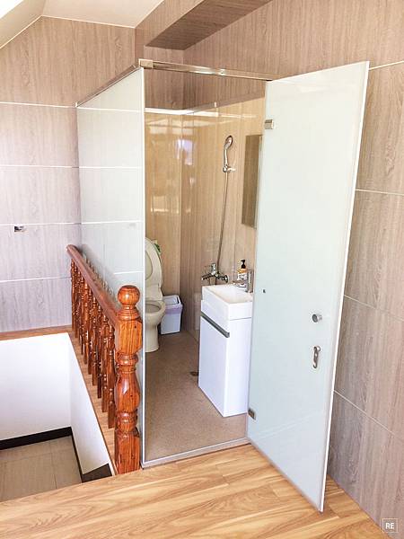 從無到有的浴室JET33淋浴門0.jpg 從無到有的浴室JET33淋浴門0.jpg